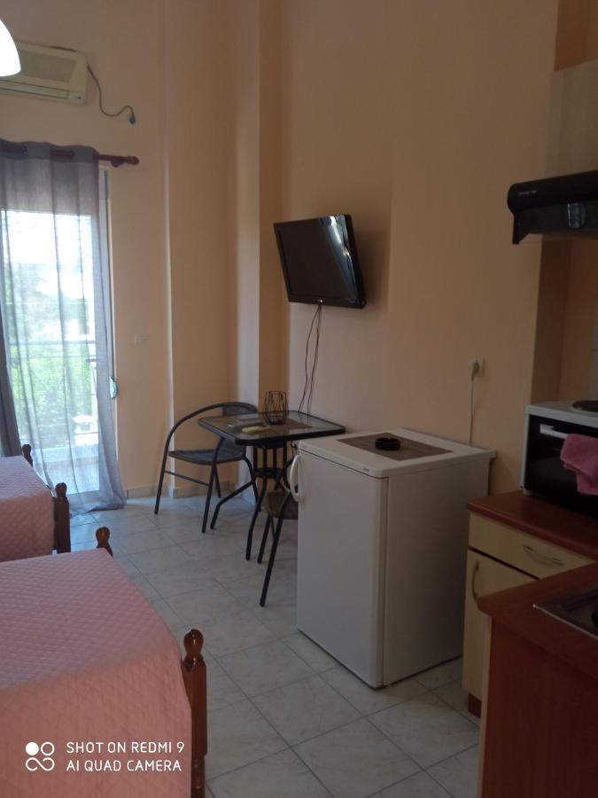 Home Patras Extérieur photo